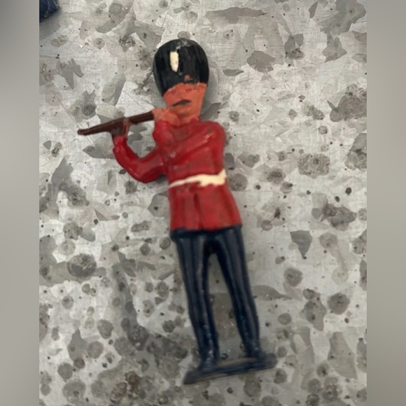 Vintage British Marching Band Metal Toy Soldiers Lot Of 5 - Picture 4 of 7